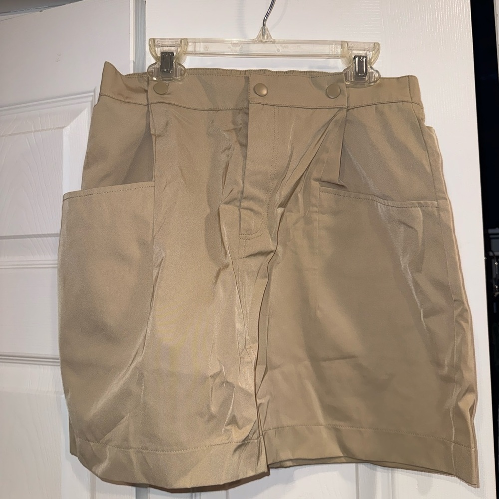 Zara khaki cargo skirt